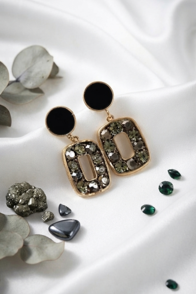 Geometric Onyx & Crystal Frames